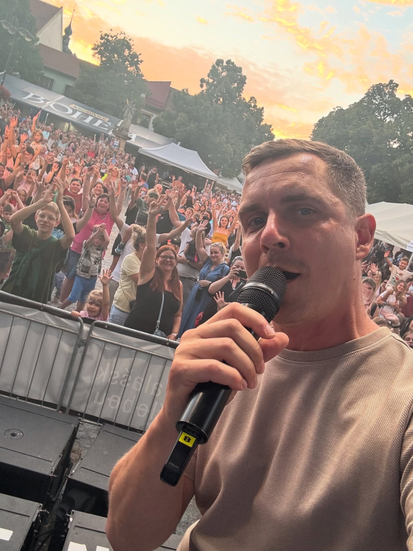 Filip Bartek moderátor festivalů jako je Setkání muzikantů