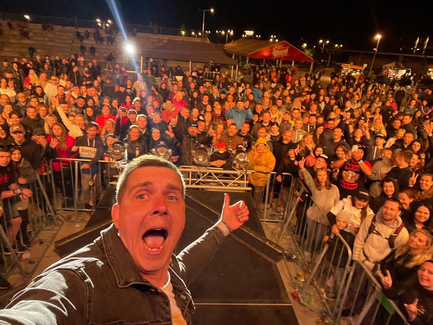 Filip Bartek moderátor festivalů